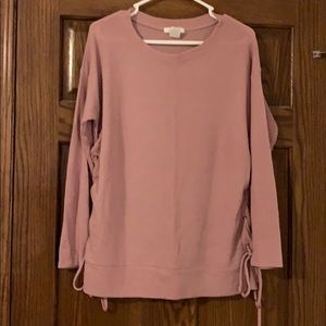 Cherish soft rose pink crew neck tie side detail Sweater small